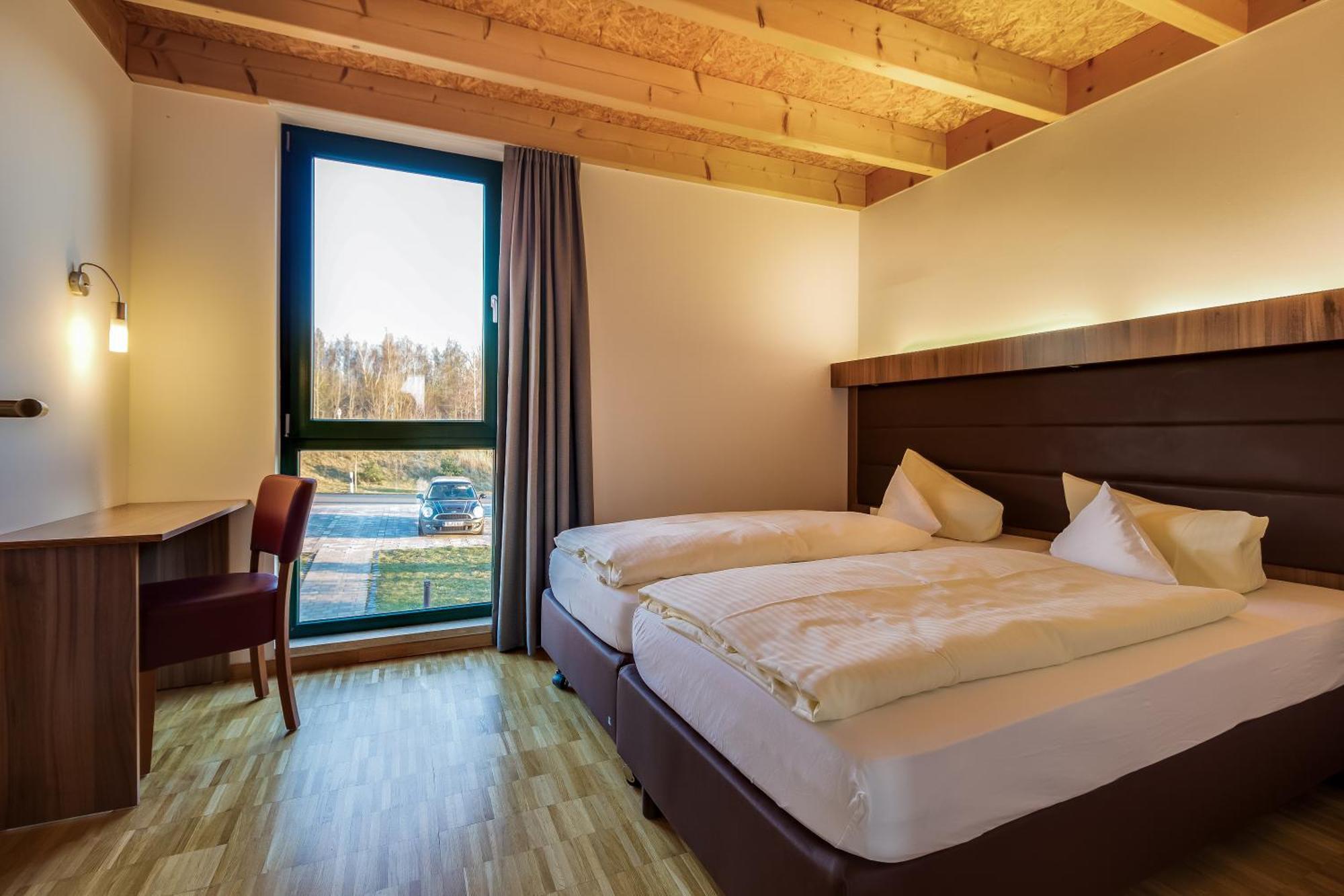 Lagovida Das Ferienresort Am Stoermthaler See Grosspoesna Luaran gambar